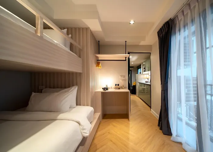 Triple Four Appartement *