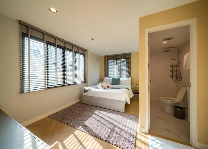 Triple Four Appartement